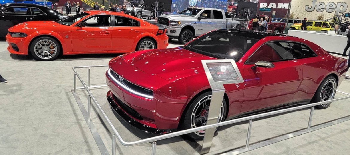 Dodge Performance Takes Center Stage at the Chicago Auto Show